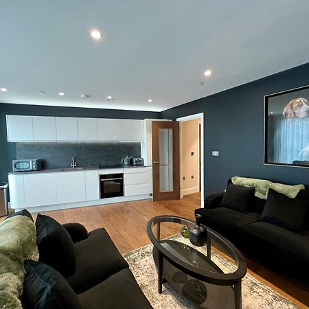 The Midnight Garden Escape At Ryedale House Apartment Йорк Екстериор снимка