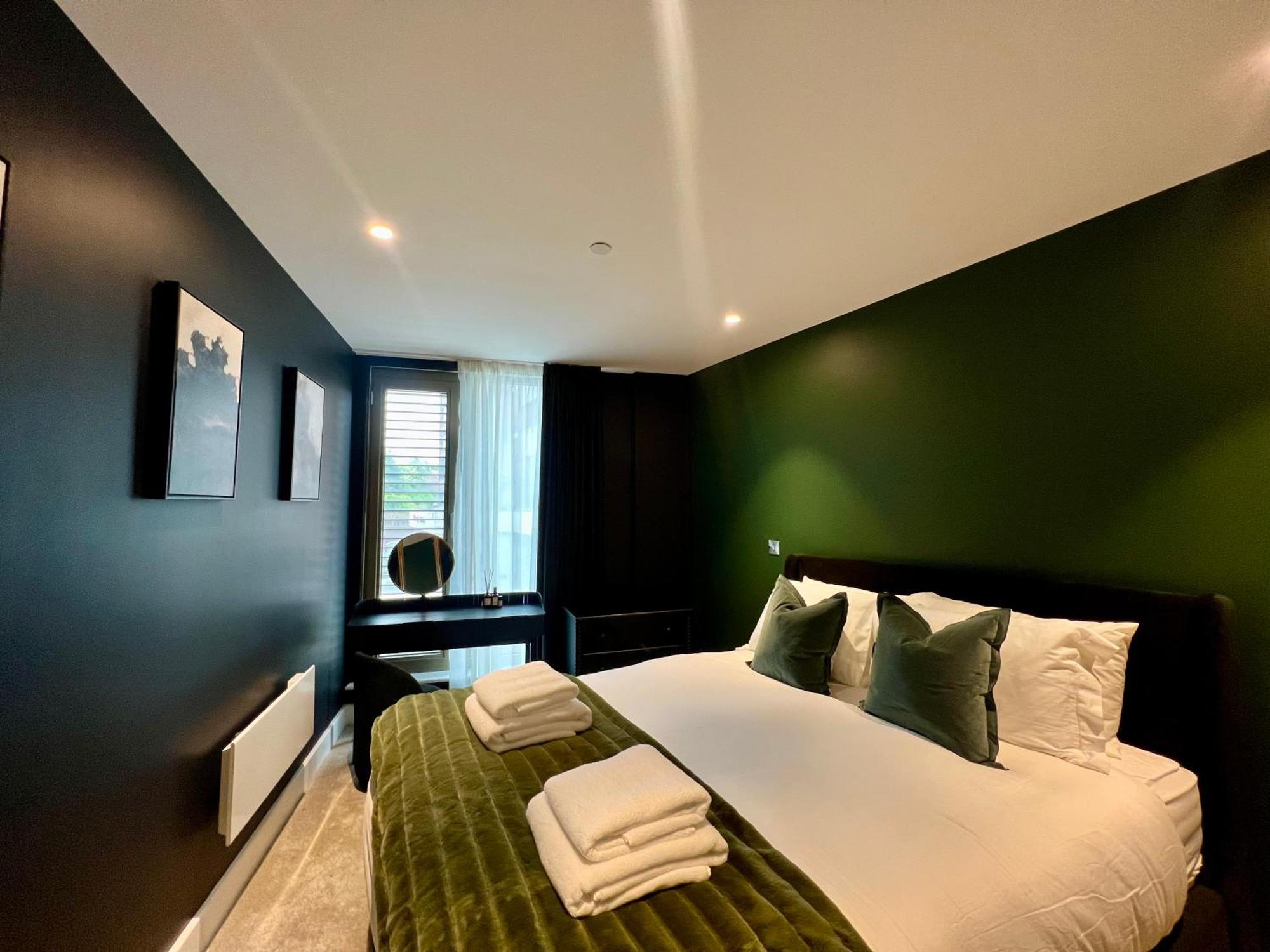 The Midnight Garden Escape At Ryedale House Apartment Йорк Екстериор снимка